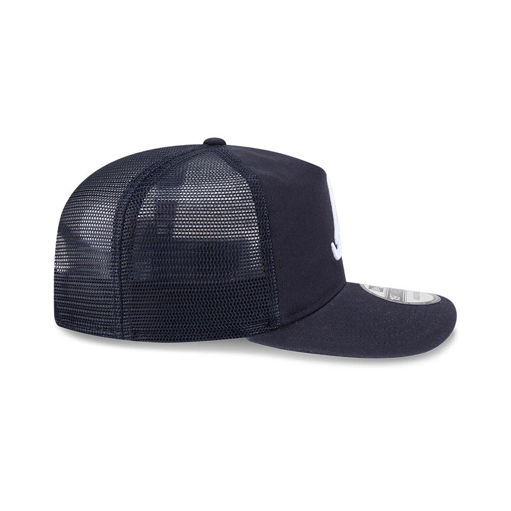 Pictured is this MLB Evergreen Atlanta Braves 19TWENTY cap in navy. 7