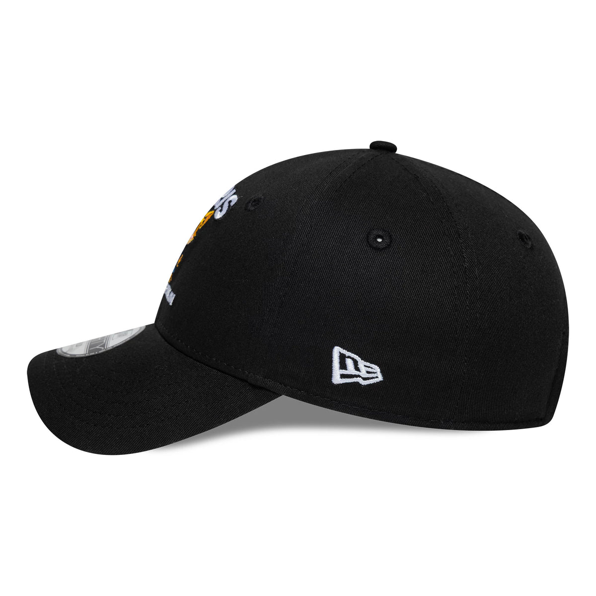 Pictured is this Kids Core Paris Saint-Germain 9FORTY cap in black. 5