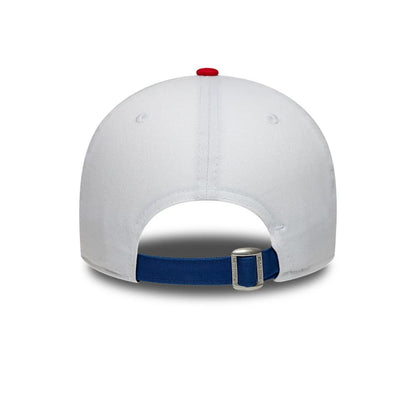 Pictured is this Paris Saint Germain 86 9FORTY cap in white. 5