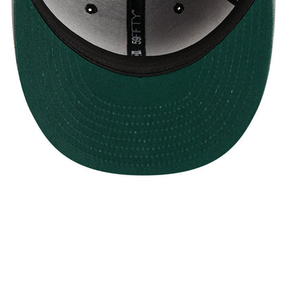 Pictured is this DC Batman 59FIFTY Fitted cap in black. 2