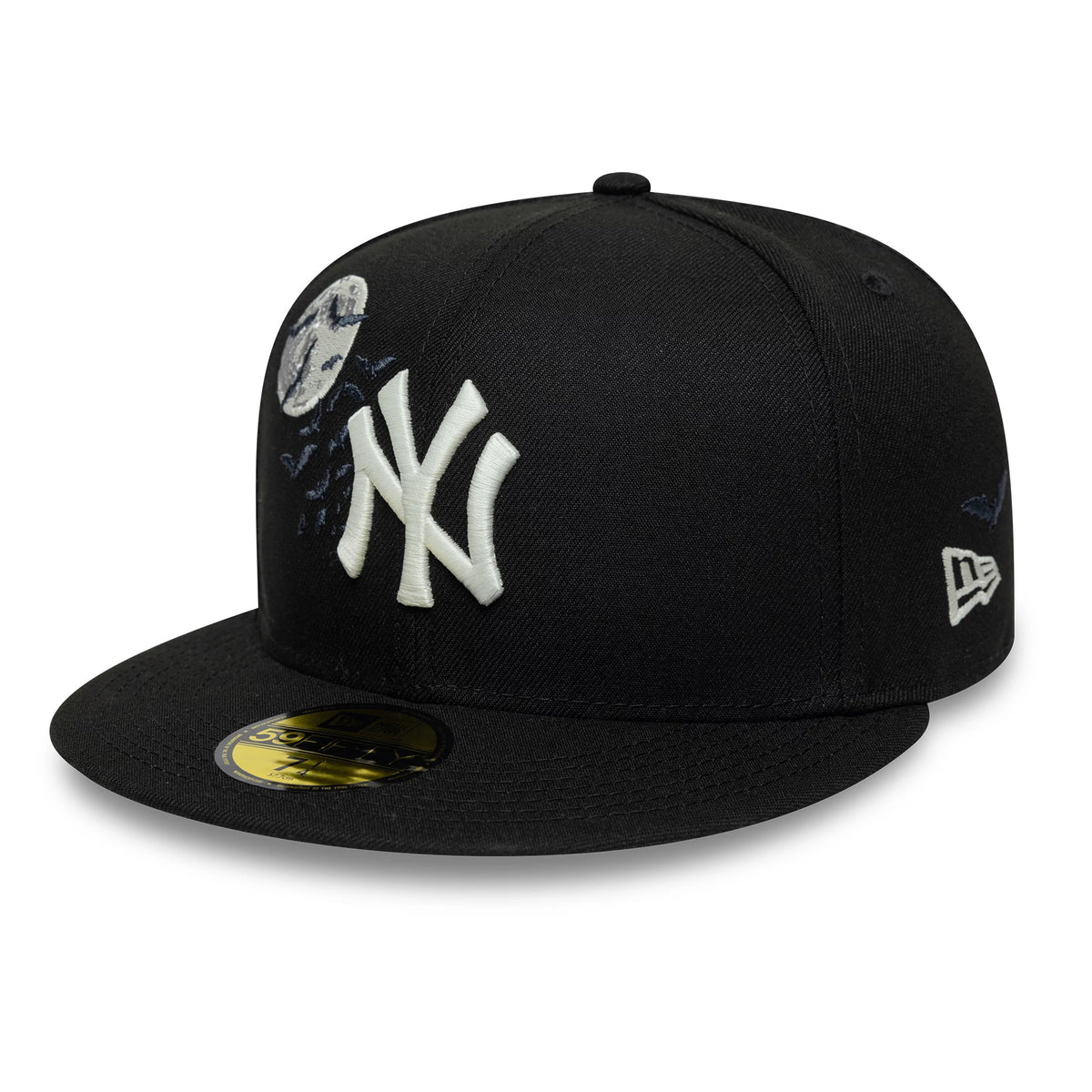 Pictured is this MLB Bats New York Yankees 59FIFTY Fitted cap in black. 4
