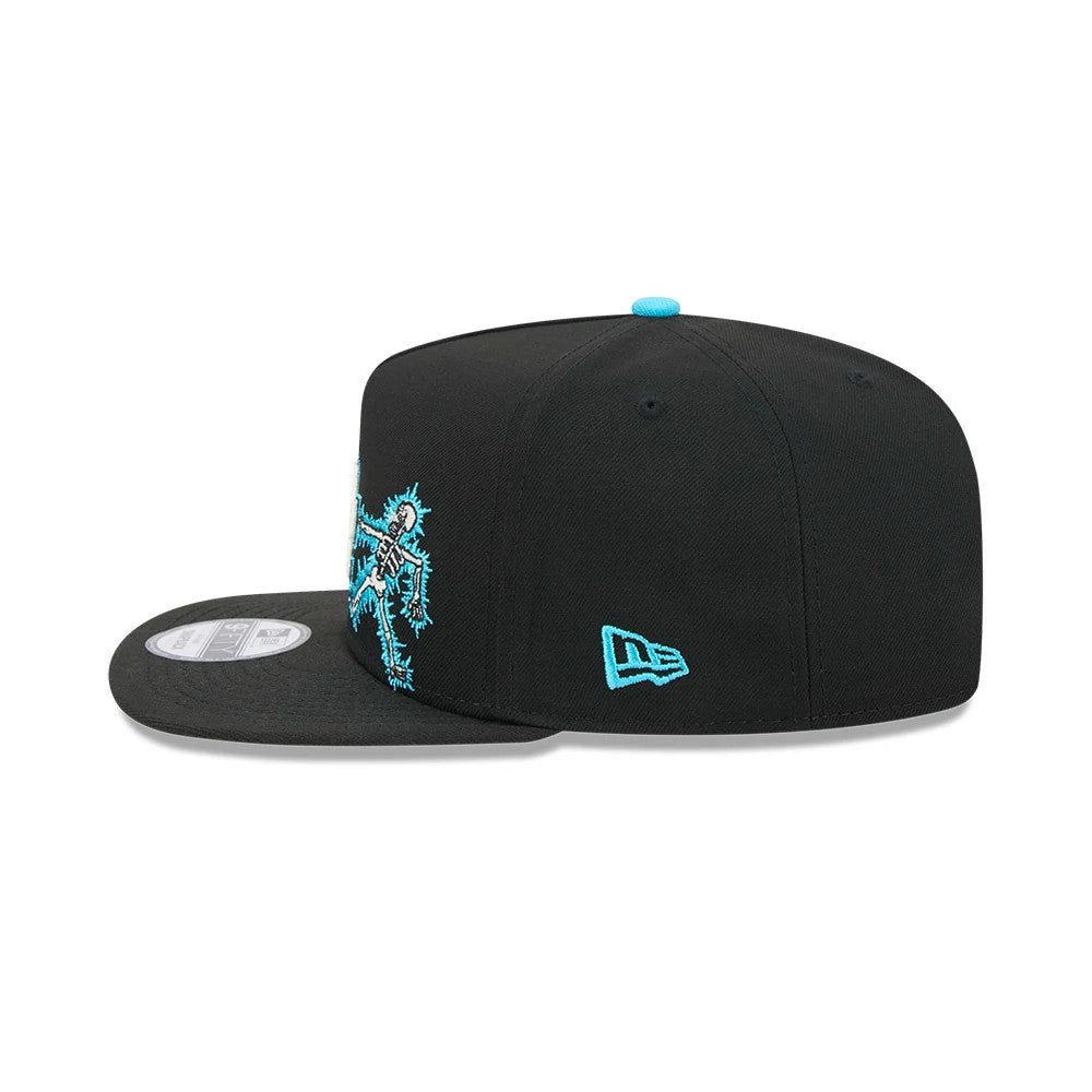 Pictured is this MLB Electrocute LA Dodgers 9FIFTY A-Frame Snapback cap in black. 5