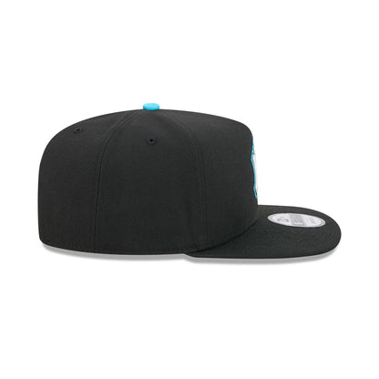 Pictured is this MLB Electrocute New York Yankees 9FIFTY A-Frame Snapback cap in black. 7