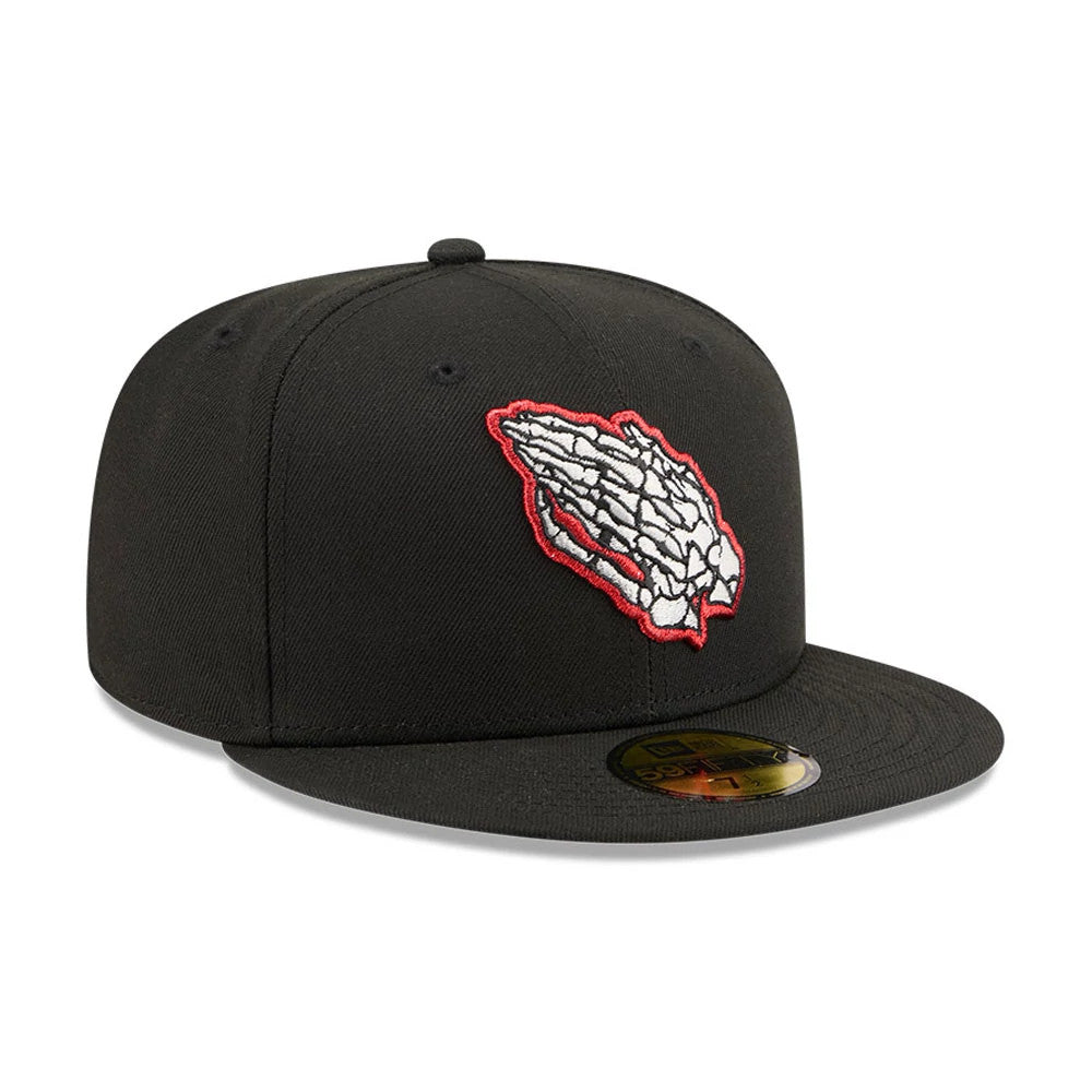 Pictured is this New Era Praying Skeleton 59FIFTY Fitted cap in black. 4