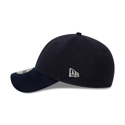Pictured is this New Era Suede Visor 39THIRTY Stretch Fit cap in navy. 5