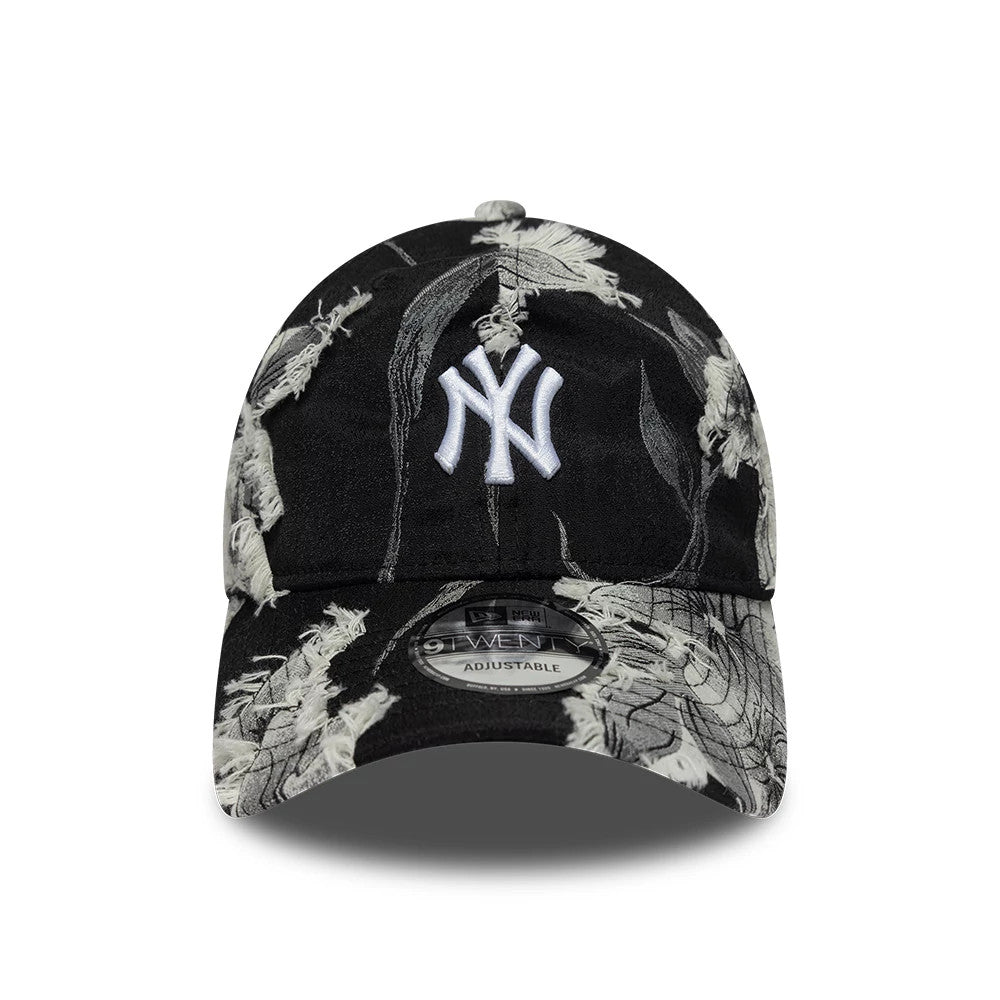 Pictured is this MLB Frayed New York Yankees 9TWENTY cap in black. 2