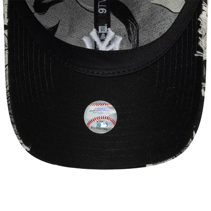 Pictured is this MLB Frayed New York Yankees 9TWENTY cap in black. 7