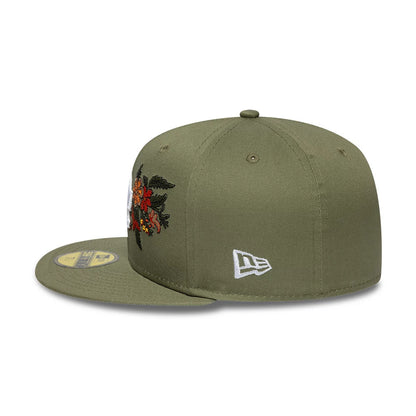 Pictured is this MLB Floral LA Dodgers 59FIFTY Fitted cap in dark green. 5