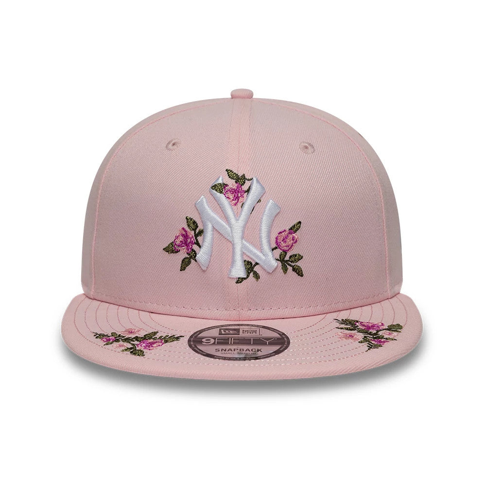 Pictured is this MLB Floral New York Yankees 9FIFTY Snapback cap in pastel pink. 3