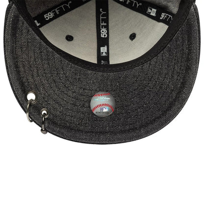 Pictured is this MLB Hardware Chicago White Sox 59FIFTY Fitted cap in black. 7