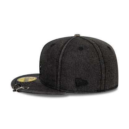 Pictured is this MLB Hardware Chicago White Sox 59FIFTY Fitted cap in black. 5