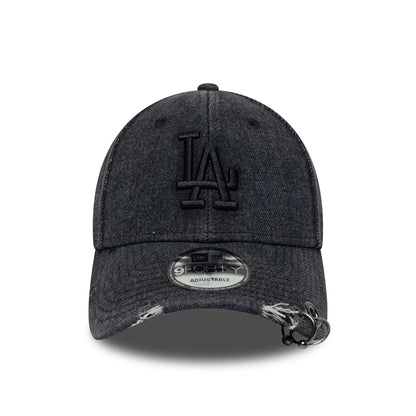 LA Dodgers MLB Hardware Black New Era 9FORTY Adjustable Denim Cap, front view showing a black embroidered LA logo on a textured black denim crown, distressed on the curved visor, and a 9FORTY size sticker centred on the visor.
