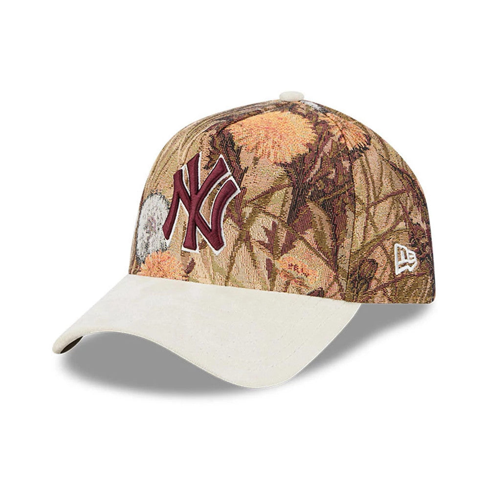 Yankees MLB Fall Story Brown New Era 59FORTY A-Frame Fitted Cap, front view showing a raised burgundy NY embroidered logo on a camo crown with autumn floral patterns, a beige curved visor, and the New Era flag logo on the left side.