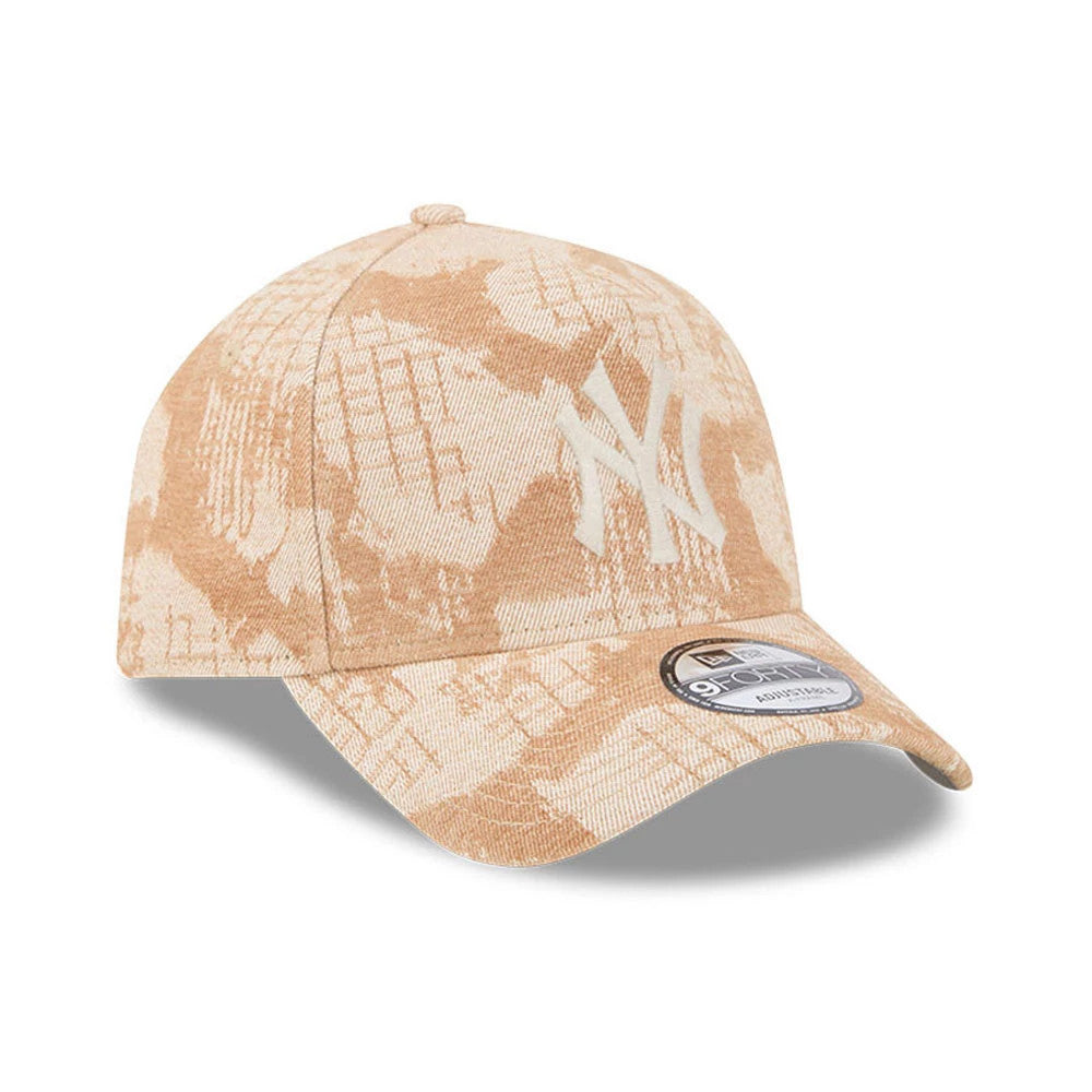 New York Yankees MLB Fall Story Dark Beige New Era 9FORTY A-Frame Adjustable Cap, three-quarter view showing a white NY logo in raised embroidery on the patterned beige front panel, with a curved visor and a 9FORTY size sticker.