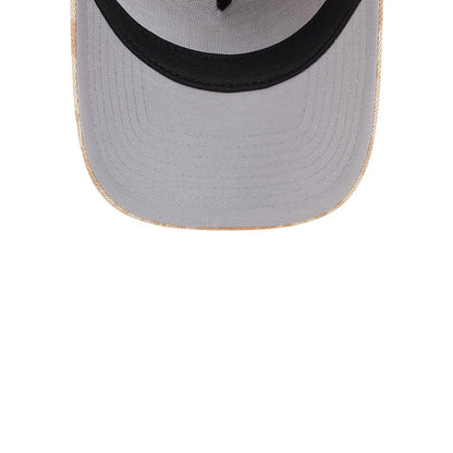 Chicago White Sox MLB Fall Story Beige New Era 9FORTY A-Frame Adjustable Cap, inside view showing a grey undervisor, a black sweatband along the inner edge, and detailed stitching patterns on the inner cap surface.