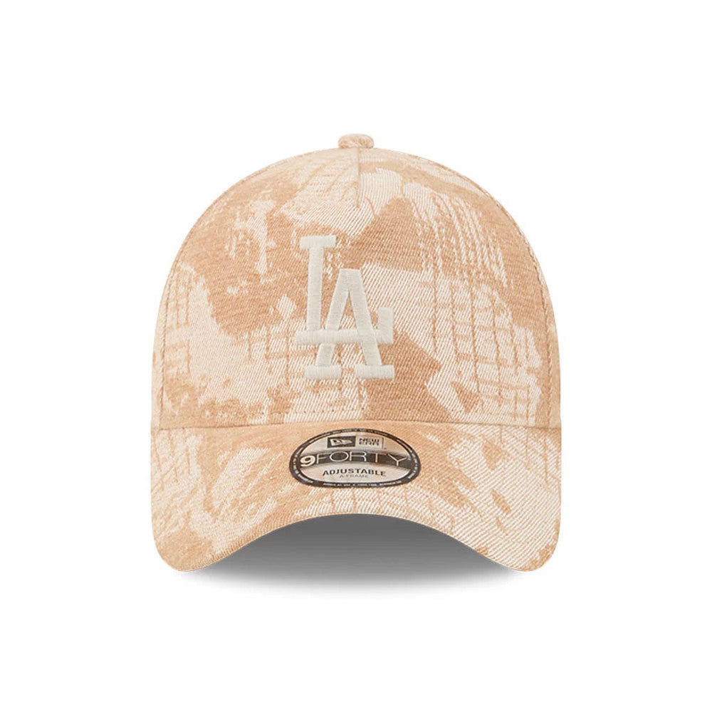LA Dodgers MLB Fall Story Beige New Era 9FORTY A-Frame Adjustable Cap, front view showing the white raised embroidered LA logo on the centre of the beige patterned crown, with a 9FORTY size sticker on the beige curved visor.