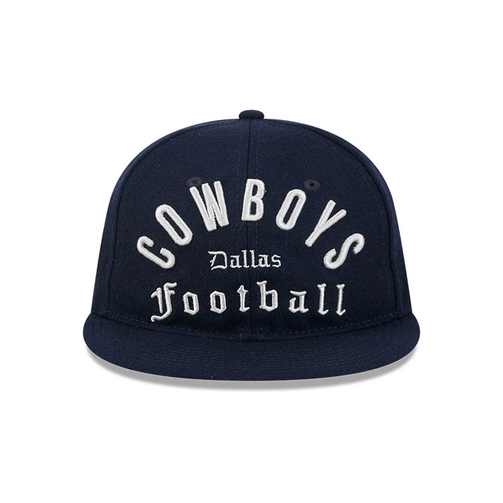 Dallas Cowboys NFL Historic Arch Dark Blue Retro Crown New Era 59FIFTY Fitted Cap, front view showing white embroidered Cowboys and Football lettering on the structured dark blue crown, with a flat dark blue visor and black embroidered eyelets.