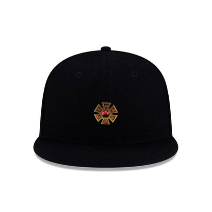 Pictured is this New Era X J Balvin & Ryan Castro Omerta New Era 59FIFTY Fitted cap in black. 2