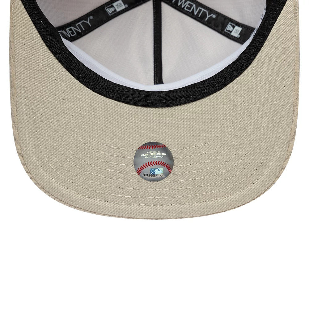 Pictured is this MLB Script Cord LA Dodgers 19TWENTY cap in light beige. 7