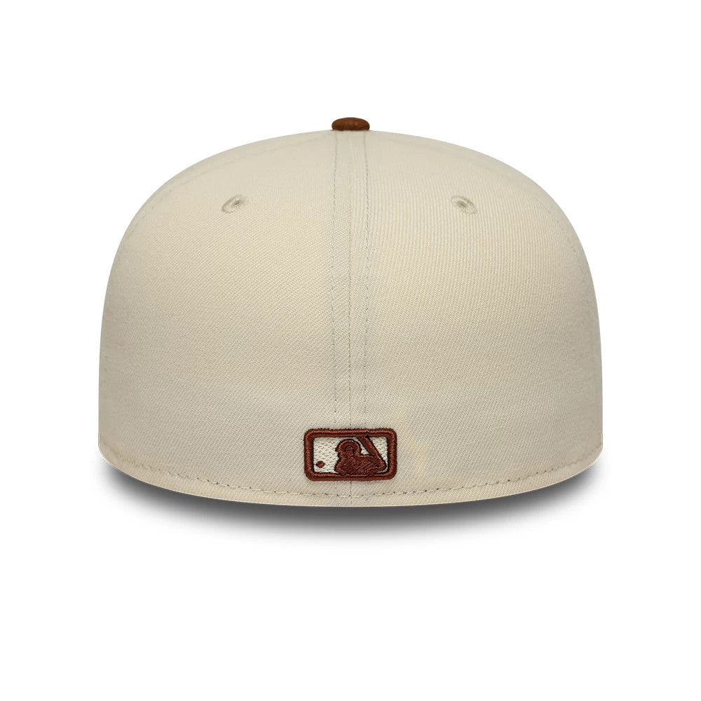 Pictured is this MLB League Essential Chicago White Sox 59FIFTY Fitted cap in cream & brown. 6