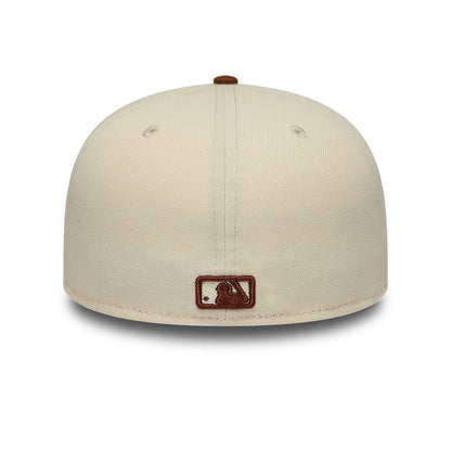 Pictured is this MLB League Essential Chicago White Sox 59FIFTY Fitted cap in cream & brown. 6