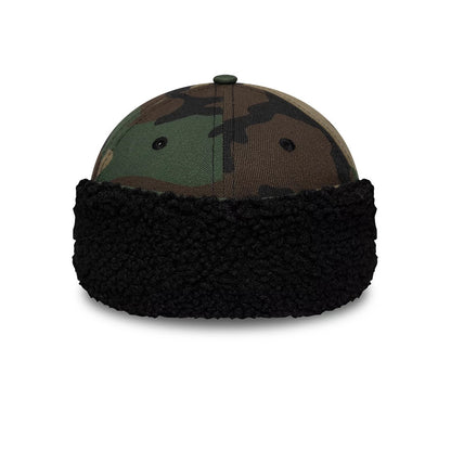 Pictured is this MLB LA Dodgers 39THIRTY Downflap Stretch Fit cap in black. 6