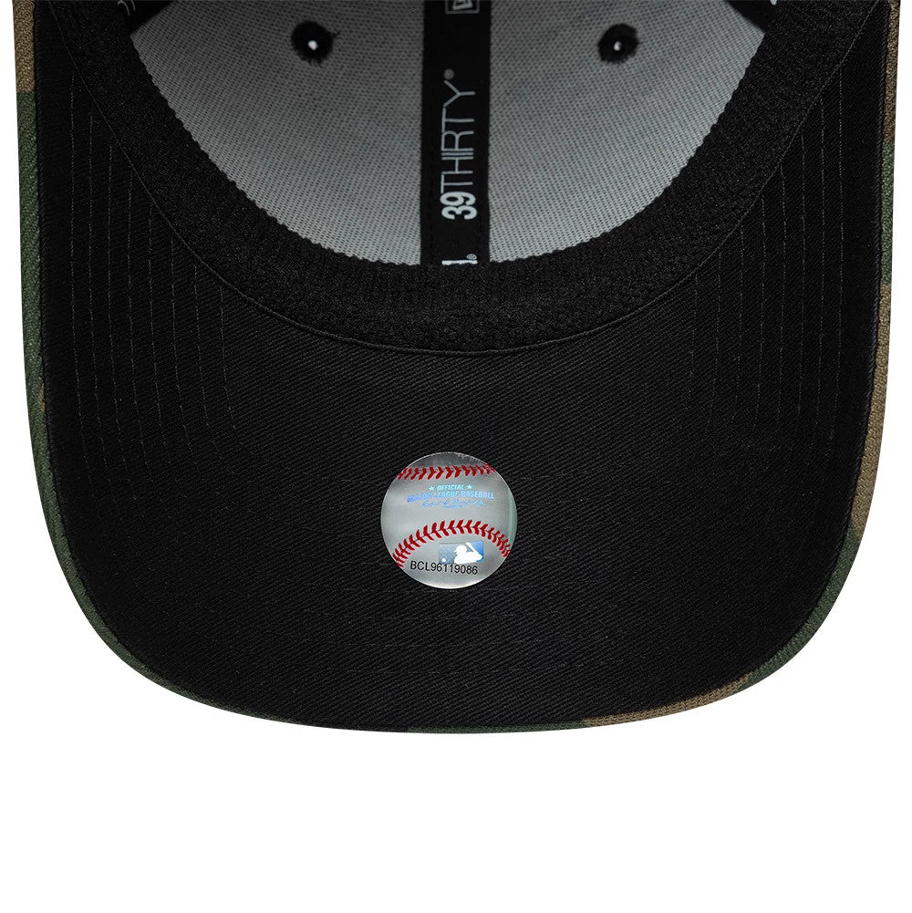 Pictured is this MLB LA Dodgers 39THIRTY Downflap Stretch Fit cap in black. 7