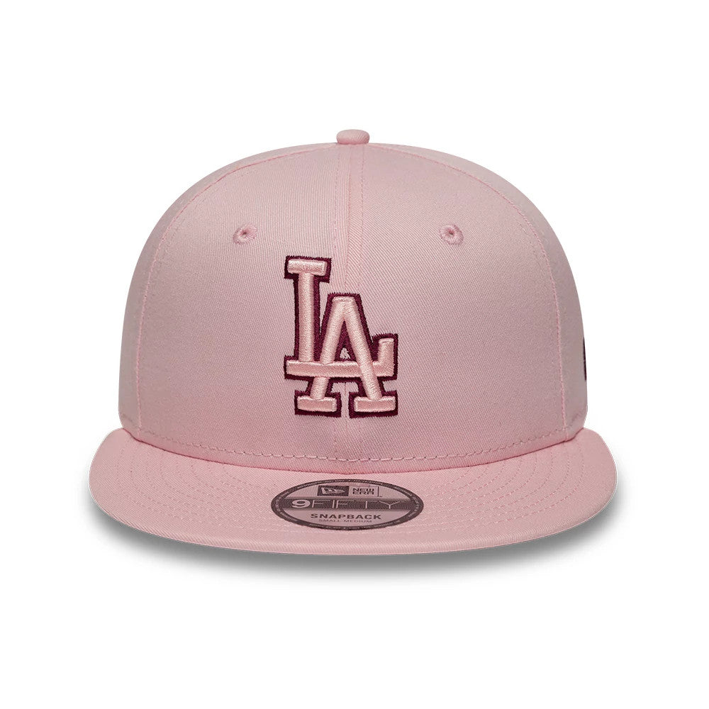 Pictured is this MLB Outline LA Dodgers 9FIFTY Snapback cap in pastel pink. 2