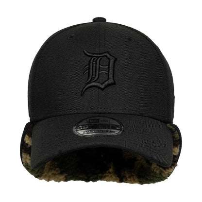 Pictured is this MLB Detroit Tigers 39THIRTY Downflap Stretch Fit cap in black. 5
