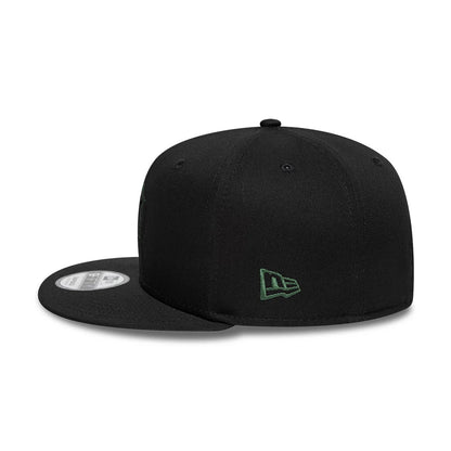Pictured is this MLB Outline Detroit Tigers 9FIFTY Snapback cap in black. 4