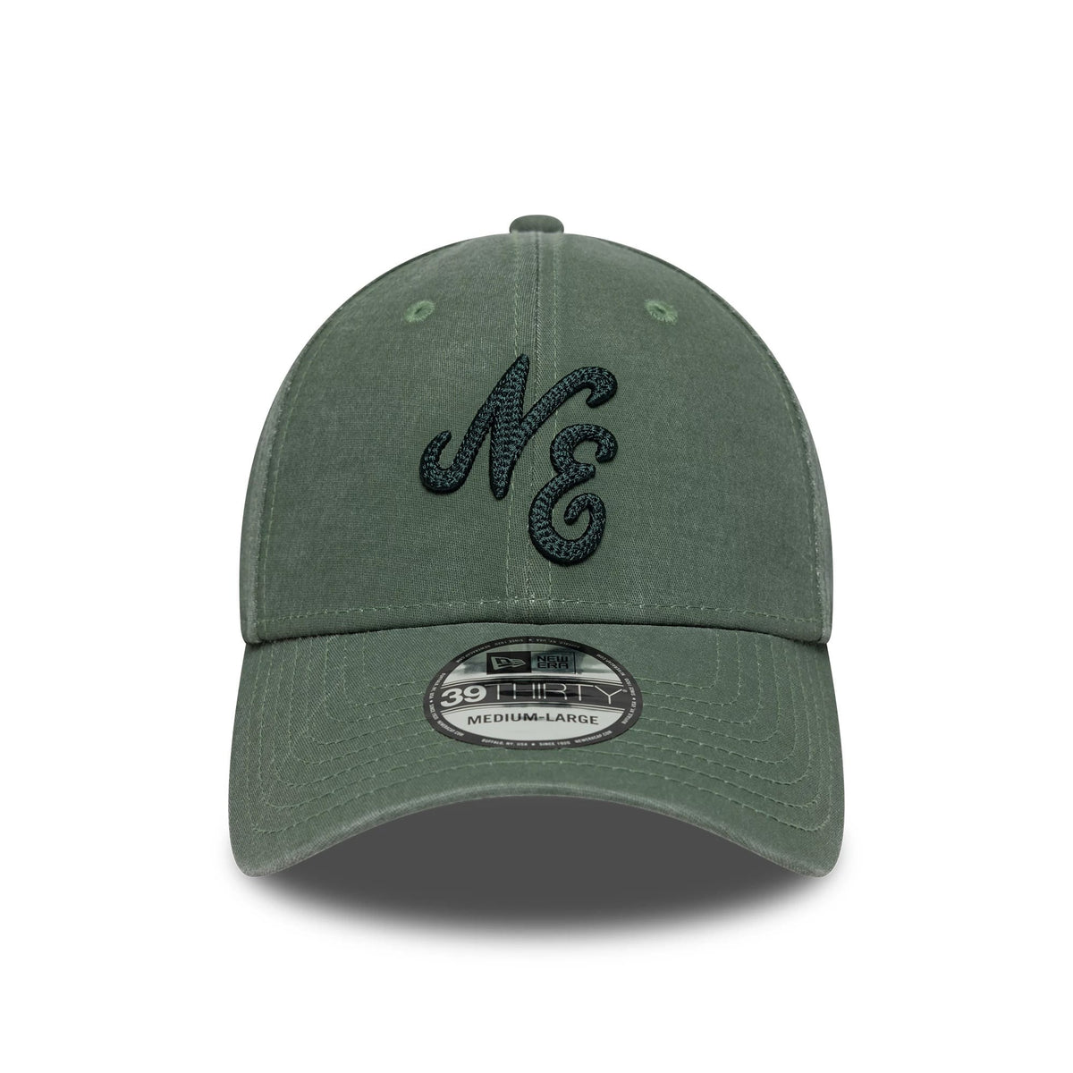 Pictured is this New Era Ombre New Era 39THIRTY Stretch Fit cap in dark green. 2