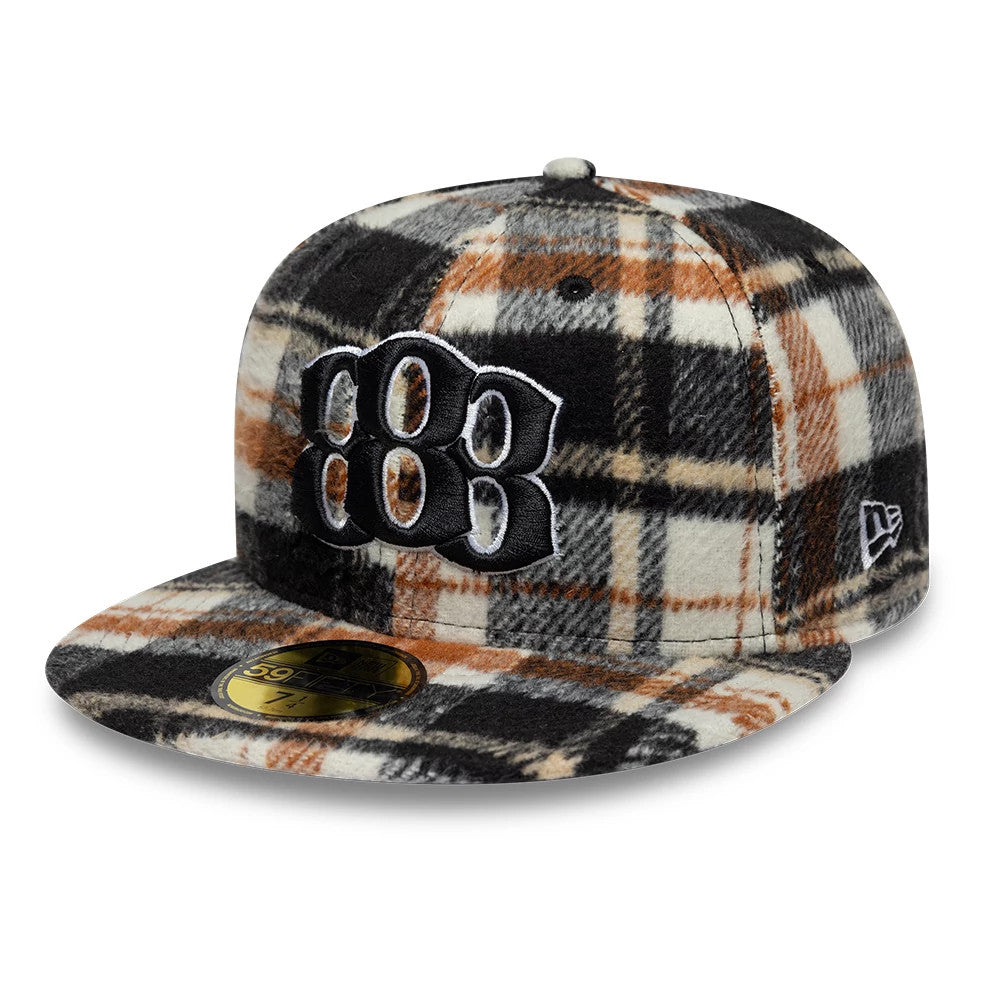 Pictured is this Kesi x New Era New Era 59FIFTY Fitted cap in black. 4