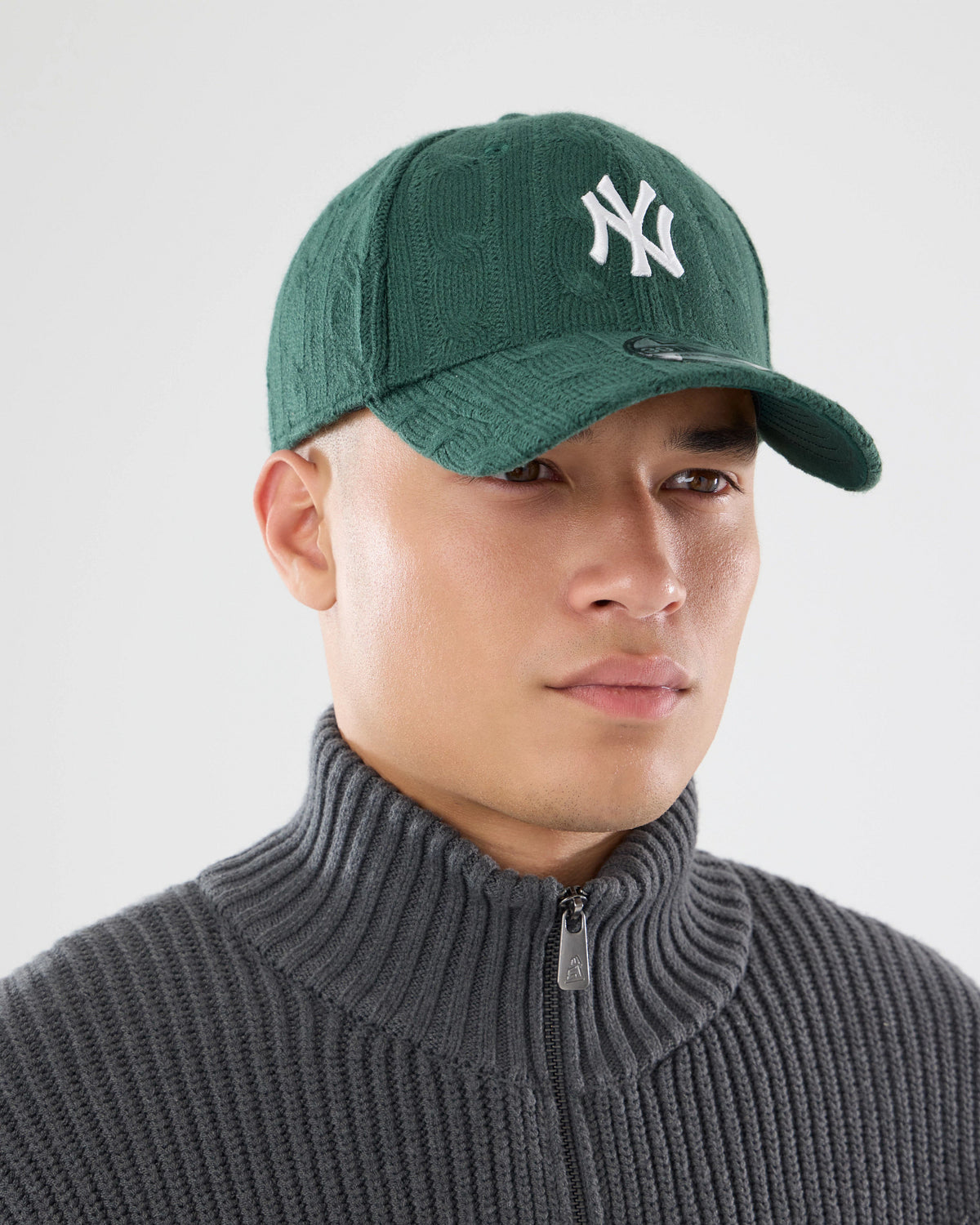 Pictured is this MLB Knitted New York Yankees 39THIRTY Stretch Fit cap in dark green. 4