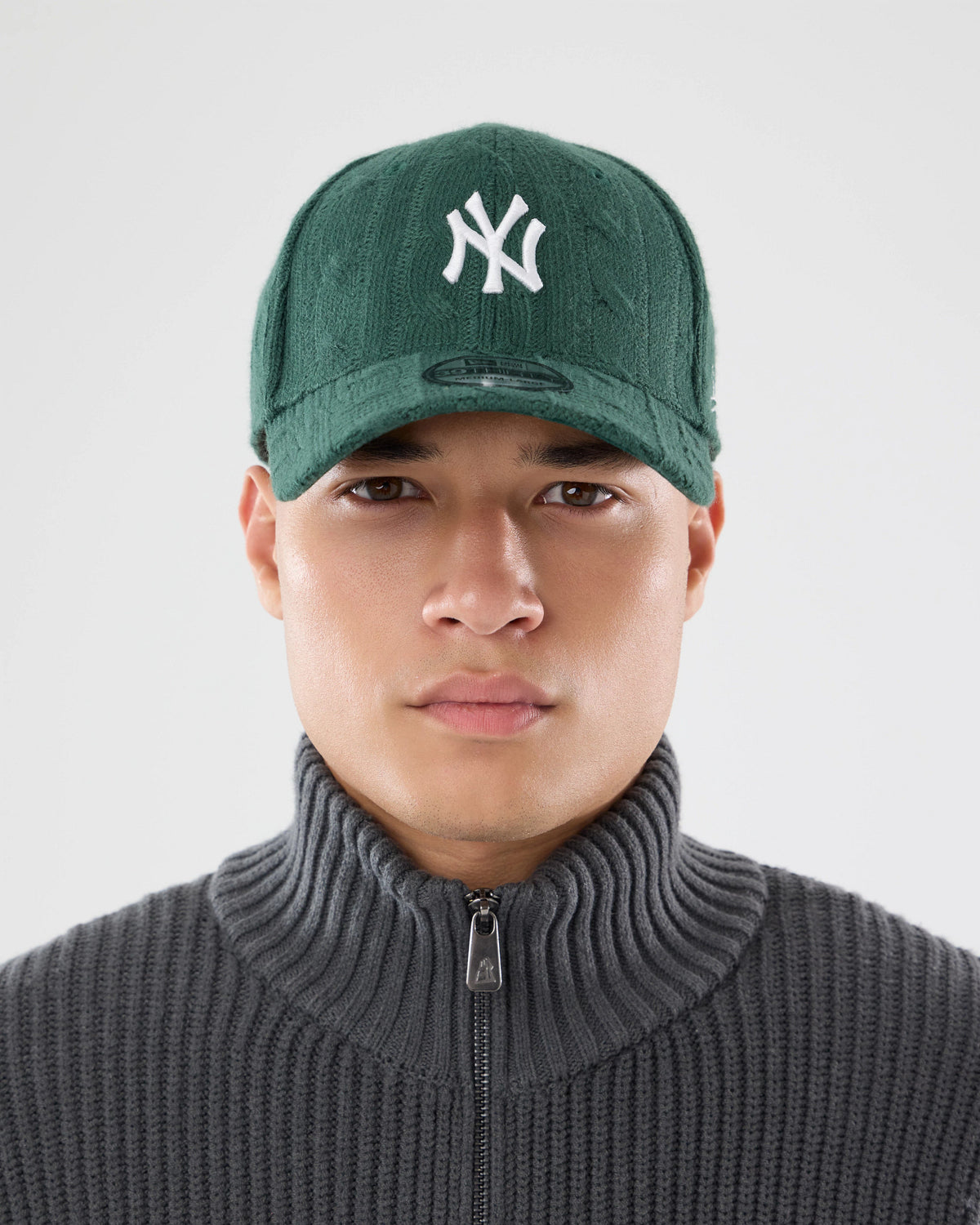 Pictured is this MLB Knitted New York Yankees 39THIRTY Stretch Fit cap in dark green. 3