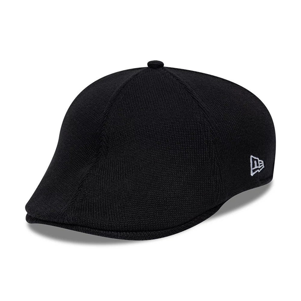 Pictured is this MLB Knitted New York Yankees Duckbill cap in black. 1