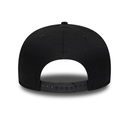 Pictured is this MLB Halloween Glow In The Dark Hands LA Dodgers 9FIFTY Snapback cap in black. 8