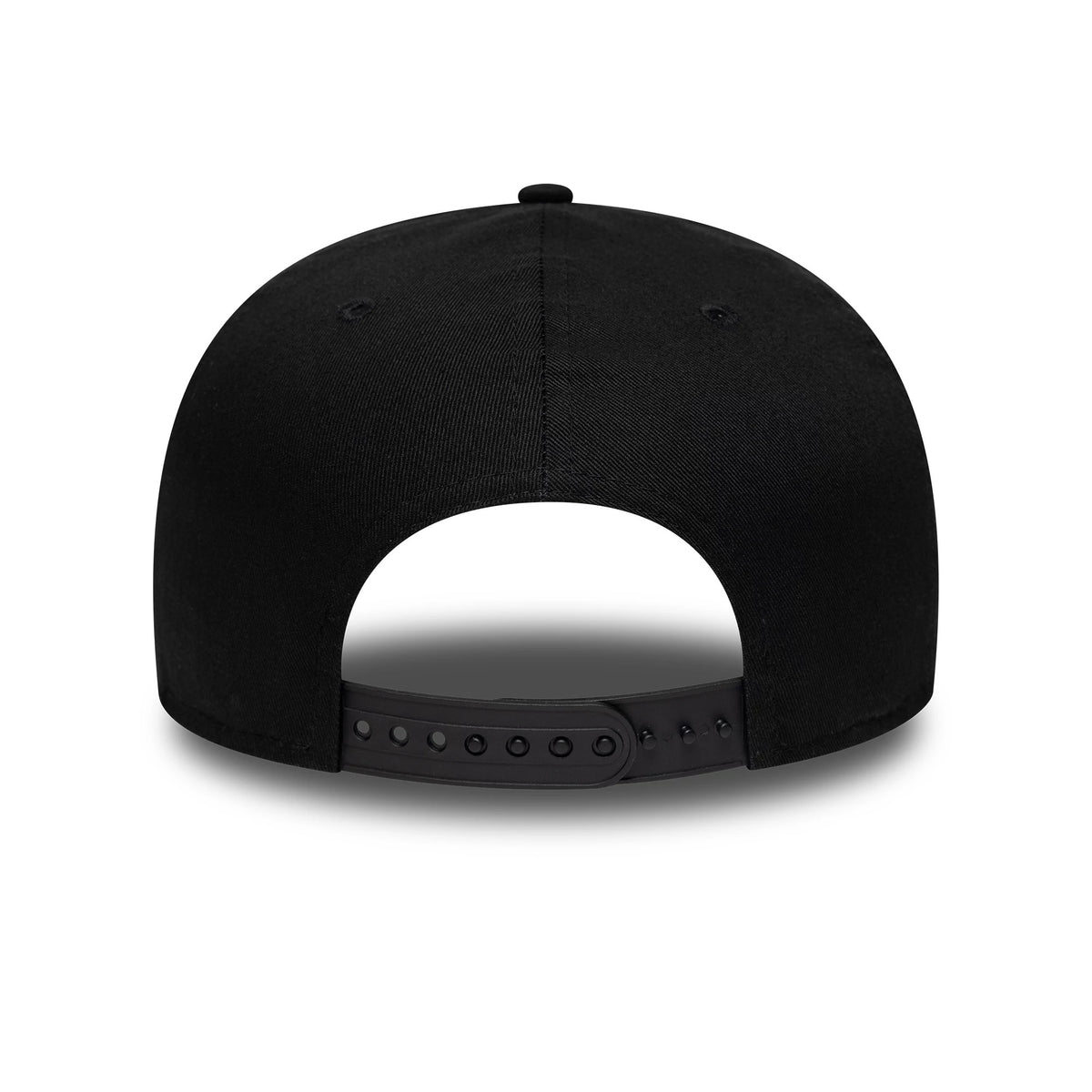 Pictured is this MLB Halloween Glow In The Dark Hands New York Yankees 9FIFTY Snapback cap in black. 5