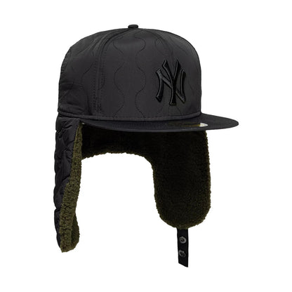 Pictured is this MLB Quilted New York Yankees Dogear 59FIFTY Fitted cap in black. 7