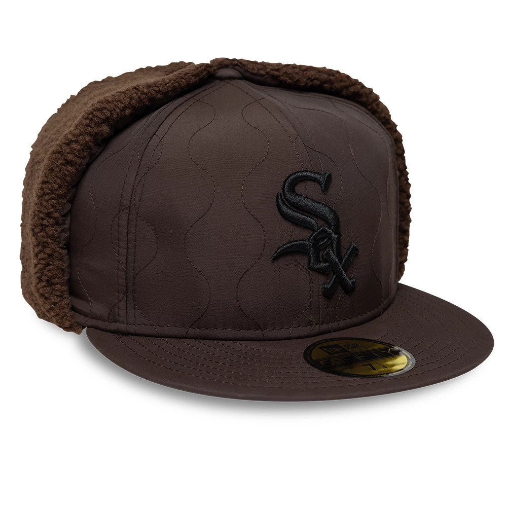 Pictured is this MLB Quilted Chicago White Sox Dogear 59FIFTY Fitted cap in dark brown. 5