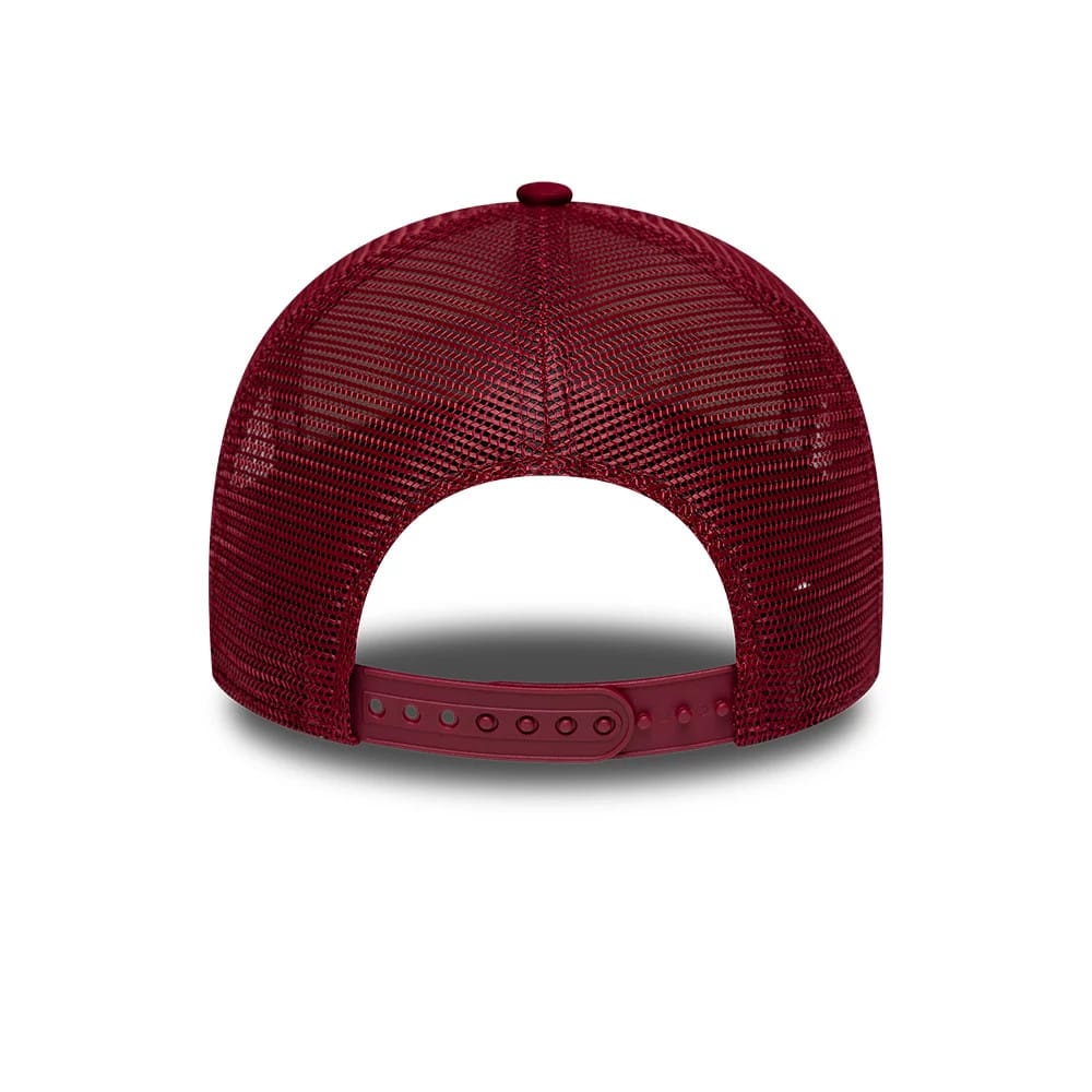 Pictured is this NFL International Series Games 2026 London Washington Commanders 9FORTY A-Frame Trucker cap in dark red. 4