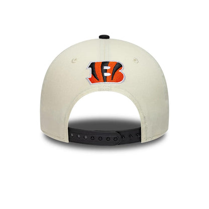 Pictured is this NFL International Series Games 2026 Madrid Cincinnati Bengals 9FORTY M-Crown cap in white & black. 5