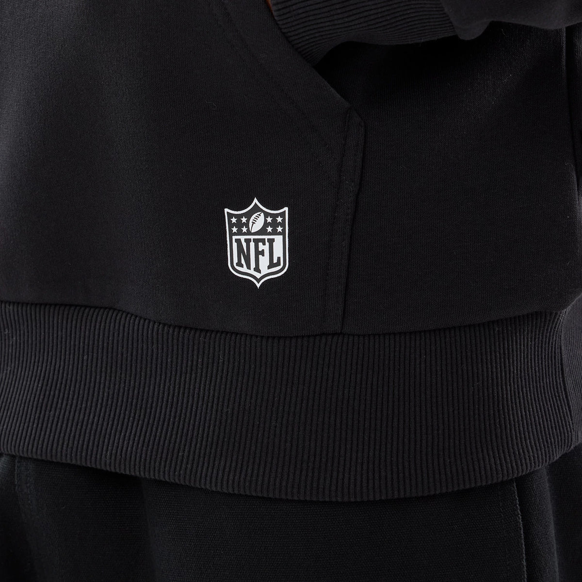 The model is wearing this NFL International Series Games 2026 Cincinnati Bengals Pullover Hoodie in black. 4