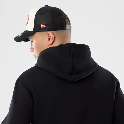 The model is wearing this NFL International Series Games 2026 Cincinnati Bengals Pullover Hoodie in black. 7