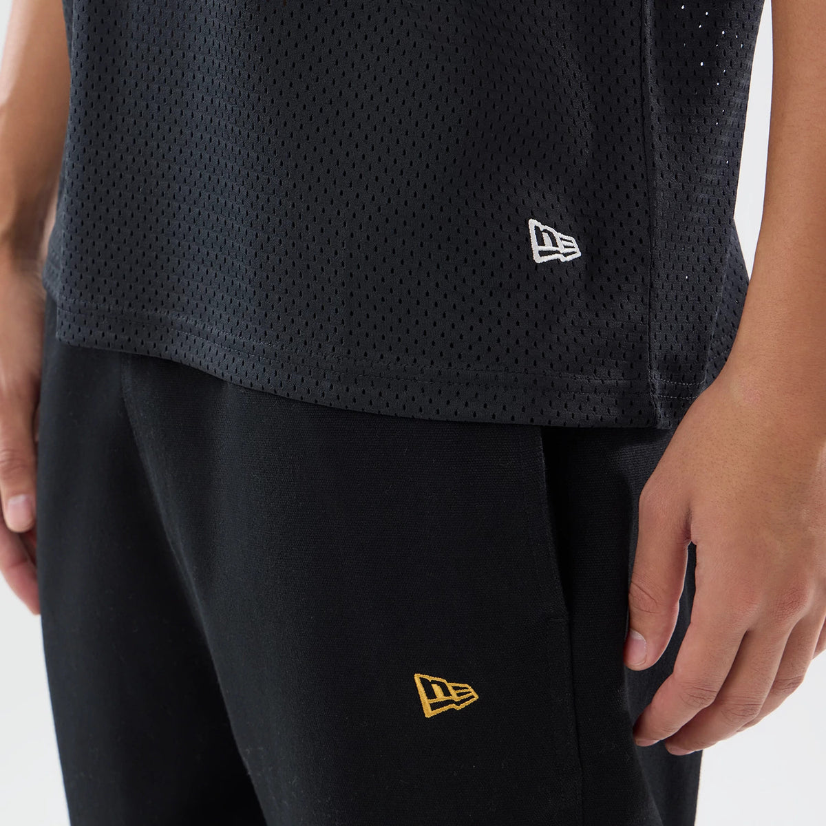 The model is wearing this NFL International Series Games 2026 Indianapolis Colts Mesh Jersey in black. 5