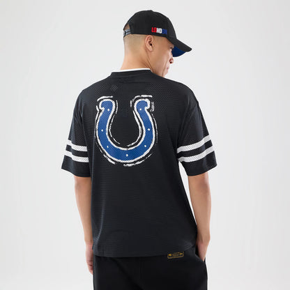 The model is wearing this NFL International Series Games 2026 Indianapolis Colts Mesh Jersey in black. 2