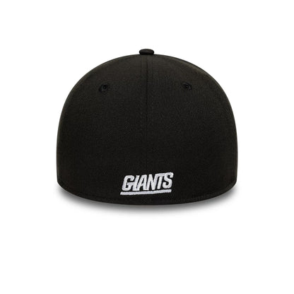 This is a New York Giants NFL Black 39THIRTY Stretch Fit Cap 6
