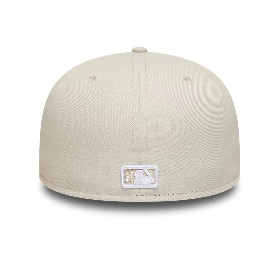 Pictured is this MLB Chicago White Sox 59FIFTY Fitted cap in beige. 5