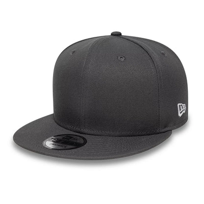 This is a New Era Grey 9FIFTY Snapback Adjustable Cap 1