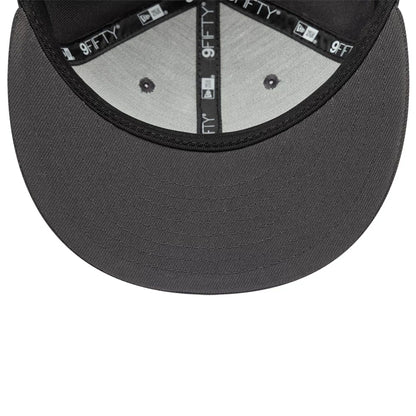 This is a New Era Grey 9FIFTY Snapback Adjustable Cap 7