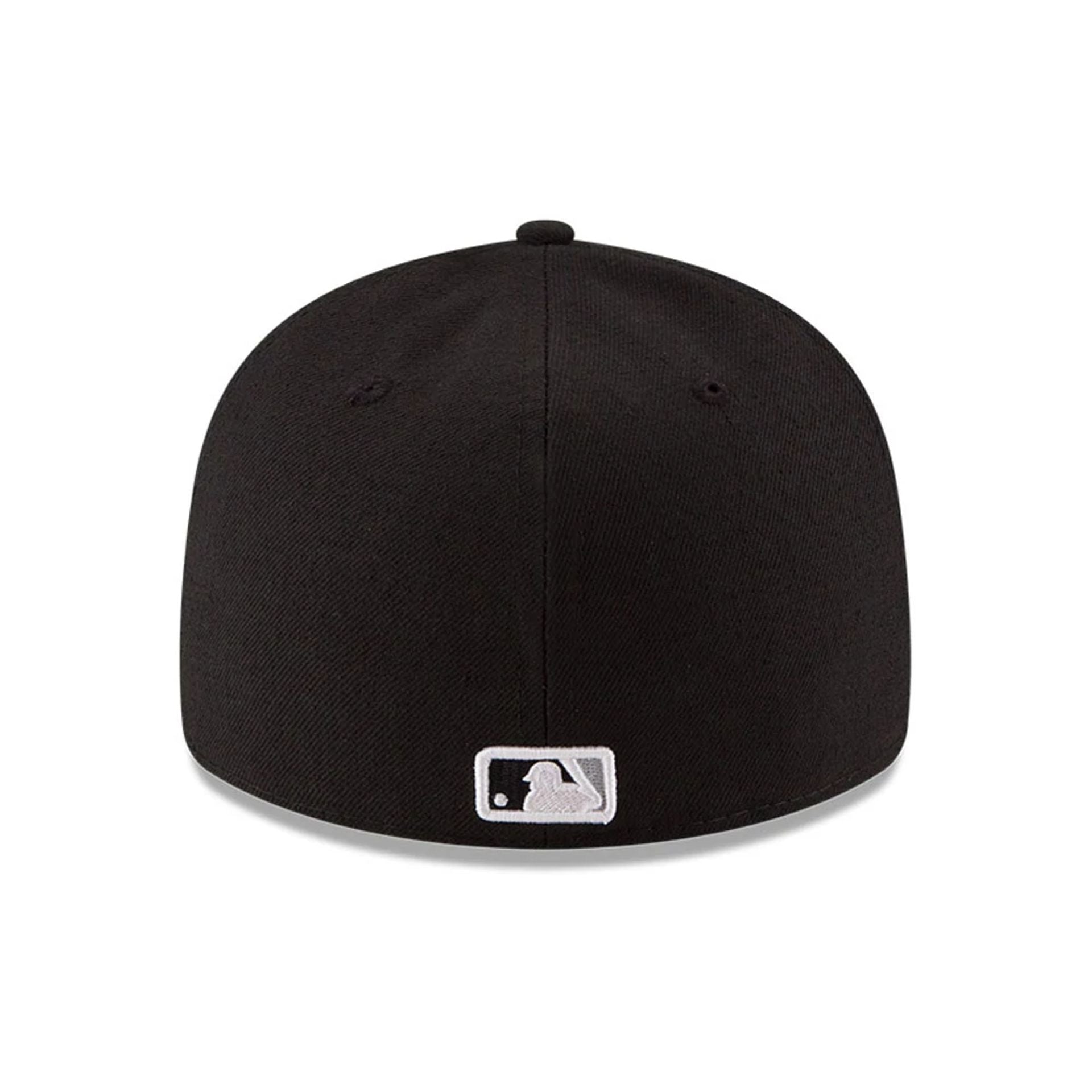 This is a Chicago White Sox Authentic Collection Low Profile 59FIFTY 4